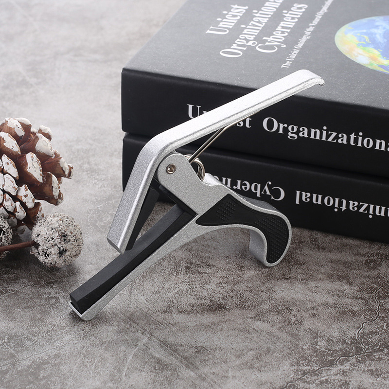 Guitar Capo Clip - Metalowy kapodaster do gitary akustycznej i
