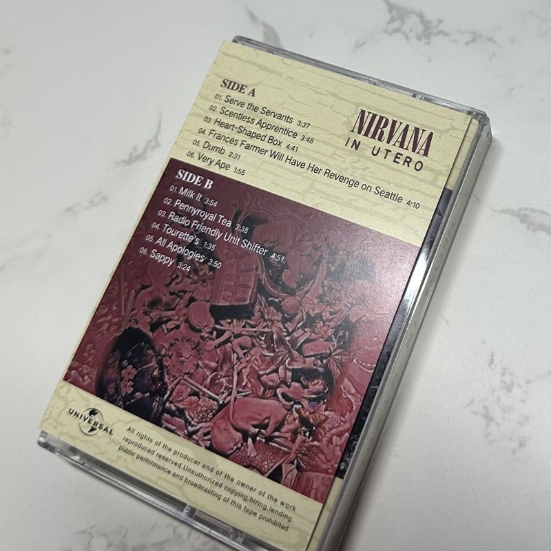 Kaseta z muzyką rockową w styl – Audio Music Lyrics recenzja i cena