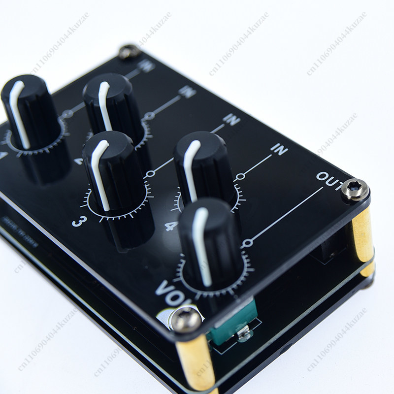 Dwukanałowy mikser audio na ży – Audio Music Mixer recenzja i cena